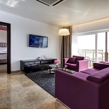 Park Inn By Radisson Hotel And Residence Duqm Habitación foto