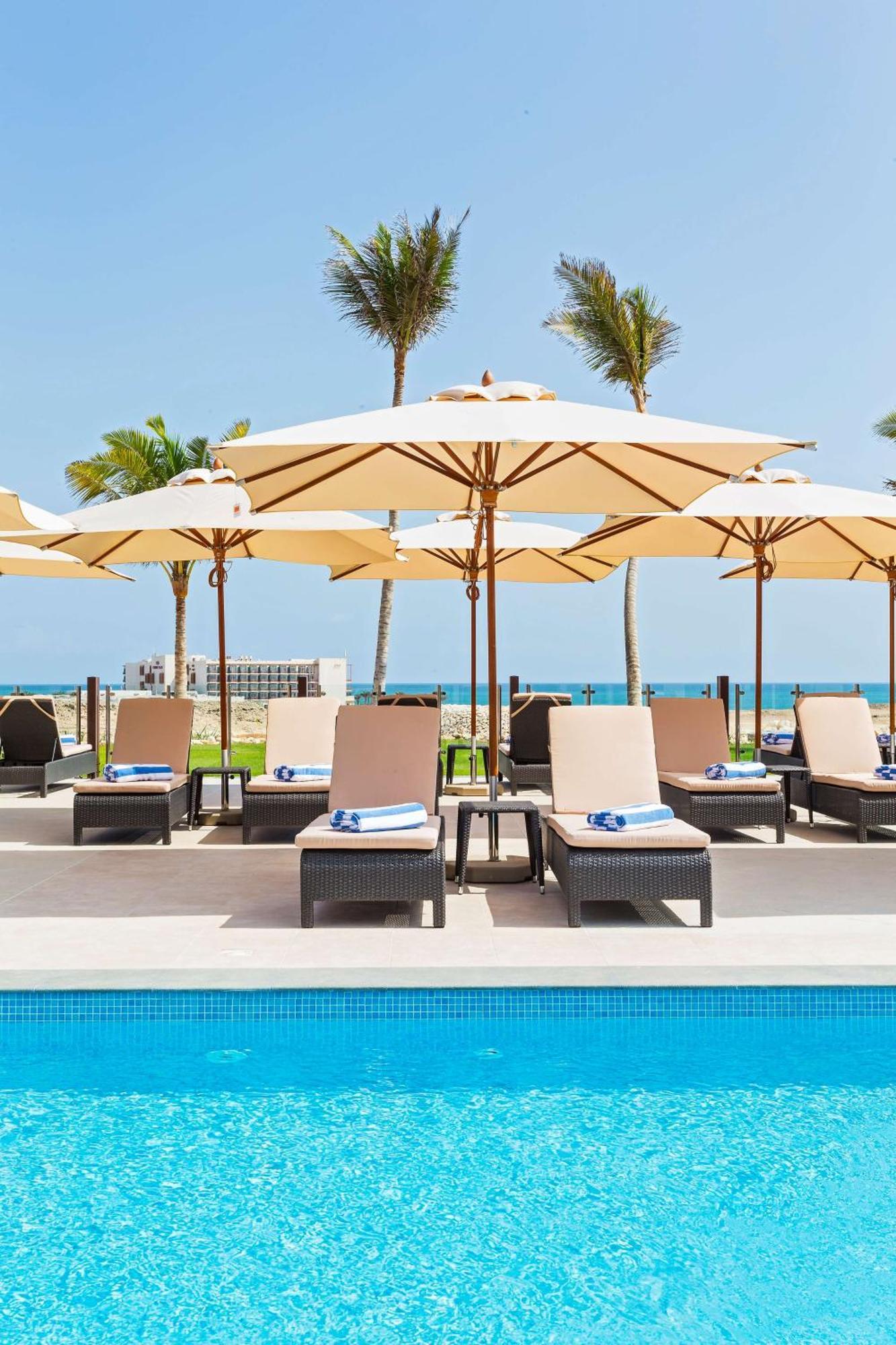 Park Inn By Radisson Hotel And Residence Duqm Exterior foto