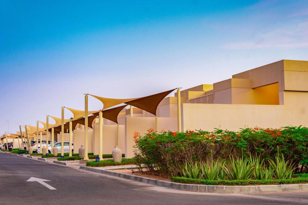 Park Inn By Radisson Hotel And Residence Duqm Exterior foto